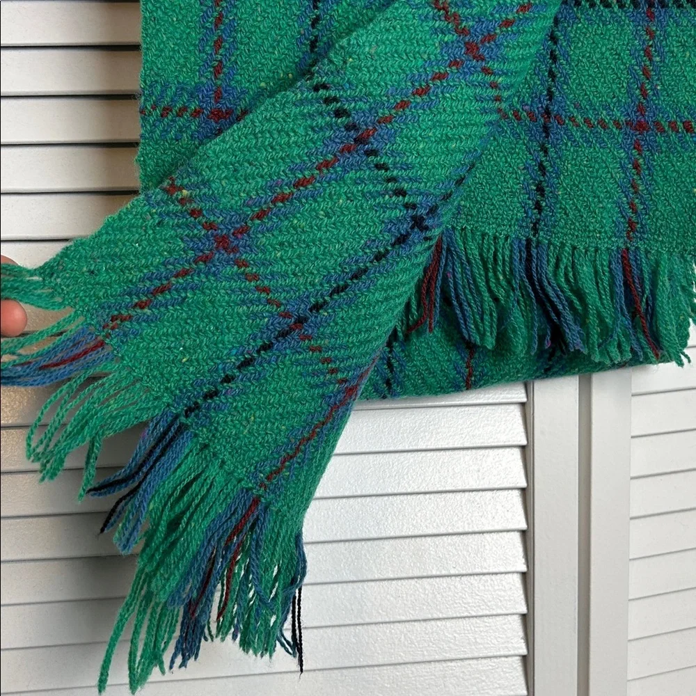 Green blue burgundy Plaid Wool blend plaid tartan vintage fringe scarf